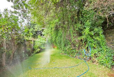 3 Bed Apartment with En Suite at Riverside Drive - 3