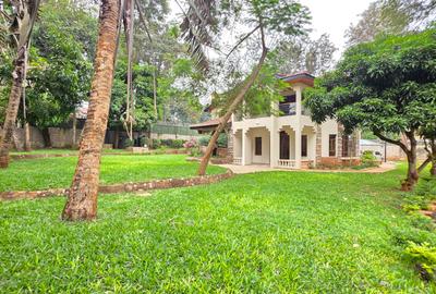 5 Bed House with En Suite at Old Runda - 3