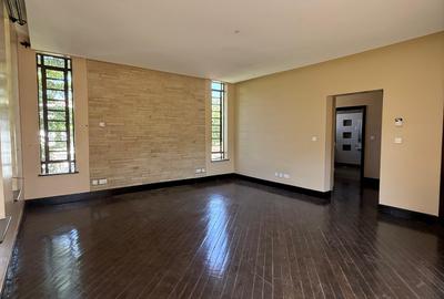 5 Bed Villa with Staff Quarters in Karen - 3