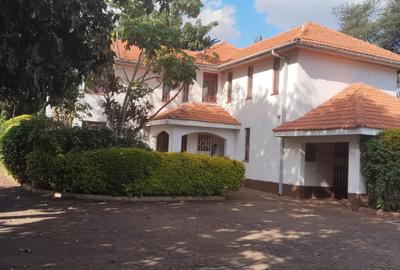 4 Bed Townhouse with En Suite in Lavington