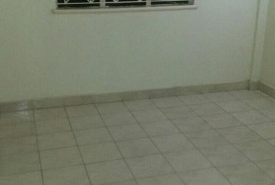 2 Bed Apartment with Parking at Cosmas Ndeti Road - 4