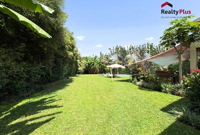 4 Bed Townhouse with En Suite in Runda - 3