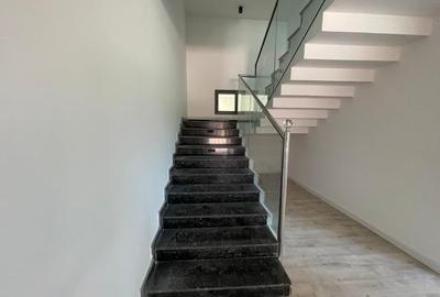 5 Bed Villa with En Suite in Lavington - 4