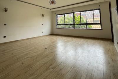 5 Bed Townhouse with En Suite at Gitanga Road - 3