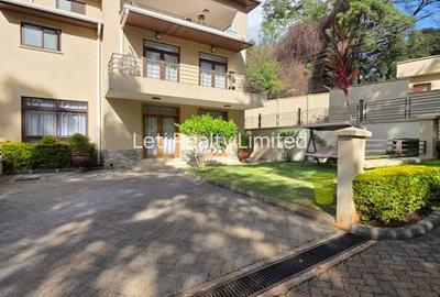 5 Bed Townhouse with En Suite in Lavington