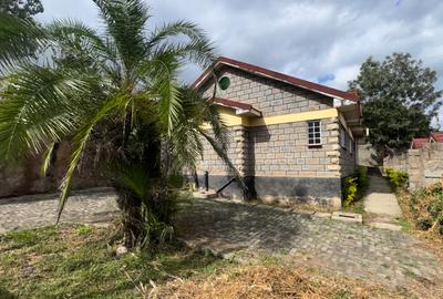 3 Bed House with En Suite at G56 - 3