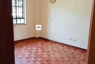 4 Bed Apartment with En Suite in Rhapta Road - 4