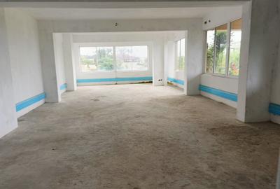 1,130 ft² Commercial Property with Backup Generator at Links - 3