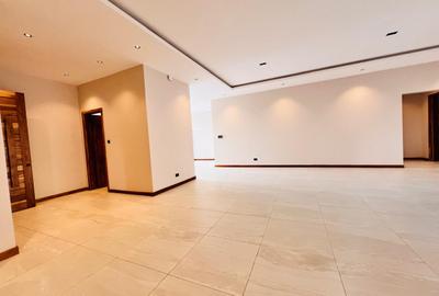 4 Bed Apartment with En Suite in Loresho - 4