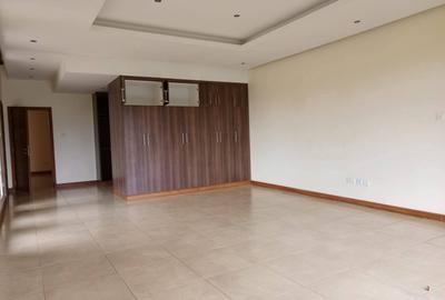 4 Bed Townhouse with En Suite in Runda - 4