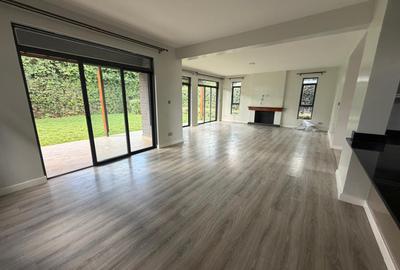 4 Bed Villa with En Suite in Kiambu Road - 3