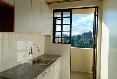 2 Bed Apartment with En Suite in Naivasha Road - 4