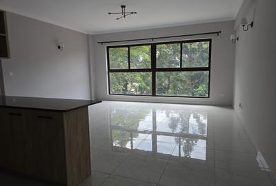 2 Bed Apartment with En Suite at School Lane - 2