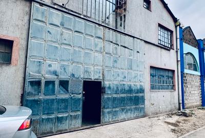 10,600 ft² Warehouse with Fibre Internet at Kitengela