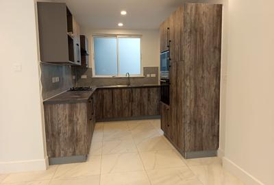 2 Bed Apartment in Westlands Area - 4