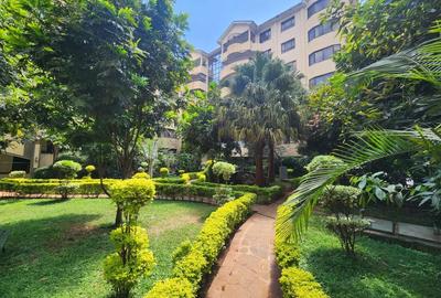 3 Bed Apartment with En Suite at Hatheru Road - 2