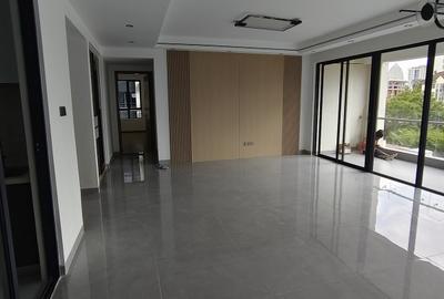 3 Bed Apartment with Swimming Pool in Kilimani - 4