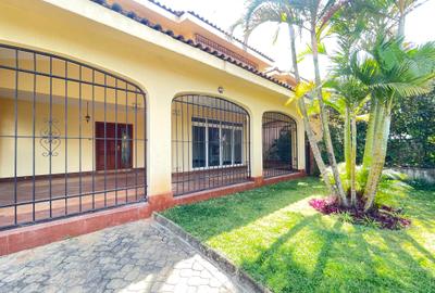 4 Bed Townhouse with En Suite in Westlands Area - 3