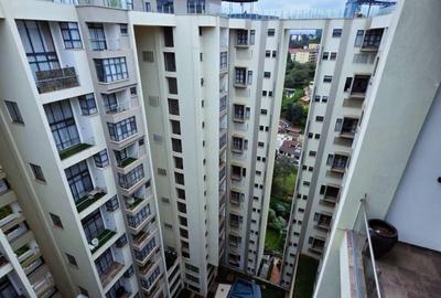 4 Bed Apartment with En Suite at Riverside Drive