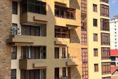 3 Bed Apartment with En Suite at Oloitoktok Road - 4