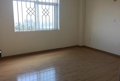 Serviced 3 Bed Apartment with En Suite at Kilimani - 2