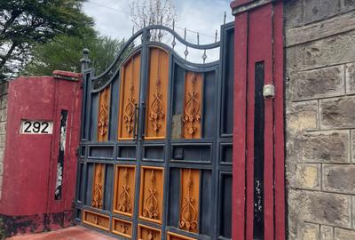 3 Bed House with En Suite in Buruburu