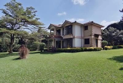 4 Bed Townhouse with En Suite in Rosslyn