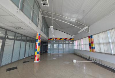 7,000 ft² Commercial Property with Service Charge Included at Lenana Road - 2