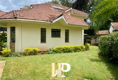 4 Bed Townhouse with En Suite in Spring Valley