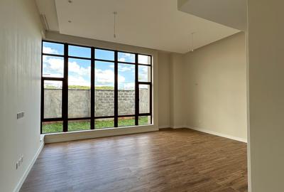 4 Bed Villa with En Suite in Langata - 2
