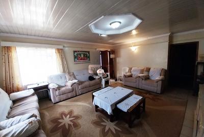 3 Bed House with En Suite in Ngong - 2