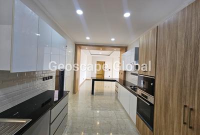 4 Bed Apartment with En Suite in Spring Valley - 3