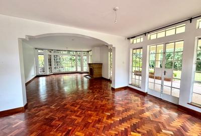 5 Bed Townhouse with En Suite at Off Red Hill Rd - 4