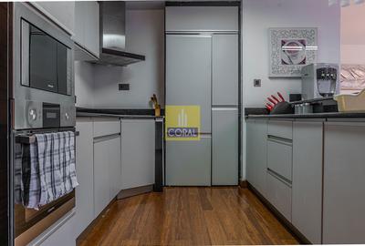 2 Bed Apartment in Kilimani - 3