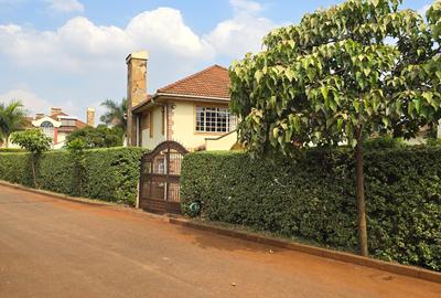 4 Bed Townhouse with En Suite in Runda - 2