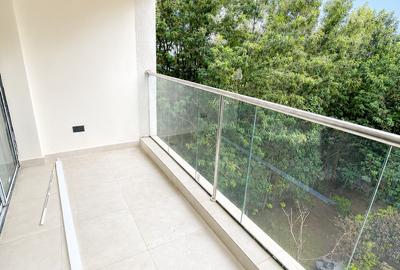 3 Bed Apartment with En Suite in Westlands Area