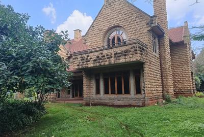 5 Bed Townhouse with En Suite at Karen - 3