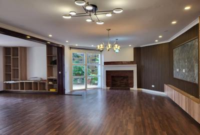 5 Bed Villa with Swimming Pool in Runda - 3