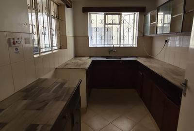 3 Bed Apartment with En Suite in Lavington - 3