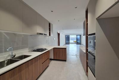 2 Bed Apartment with En Suite at Spring Valley
