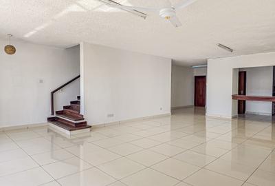 3 Bed Apartment in Mombasa CBD - 4
