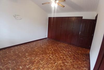 4 Bed House with En Suite in Muthaiga - 2