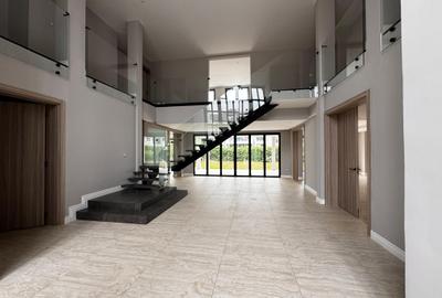 4 Bed Townhouse with En Suite in Runda - 3