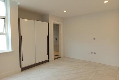 2 Bed Apartment in Westlands Area - 2