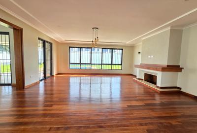 6 Bed House with En Suite in Loresho - 2