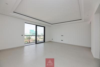 3 Bed Apartment with En Suite at Brookside Drive - 3