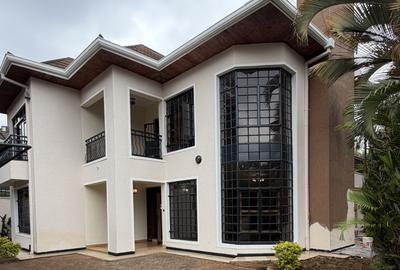 4 Bed Villa with En Suite at Runda Road