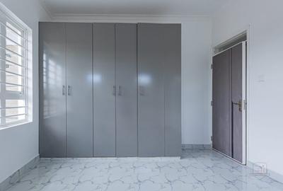 3 Bed House with En Suite in Kitengela - 3