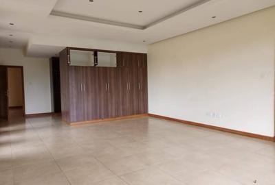 4 Bed Townhouse with En Suite in Runda - 3