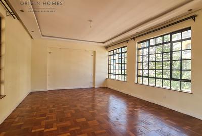 3 Bed Apartment with En Suite at Riverside Drive - 2